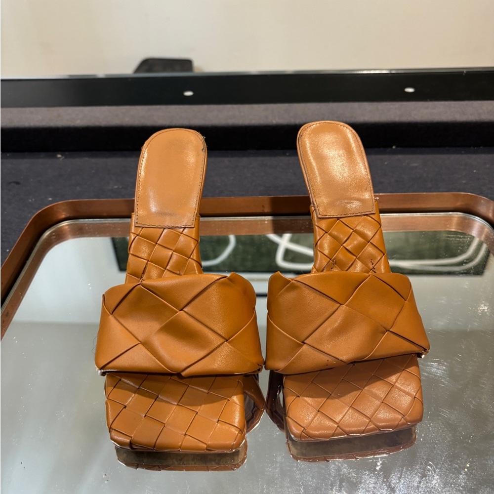 Women's Tan Woven Slide Sandals